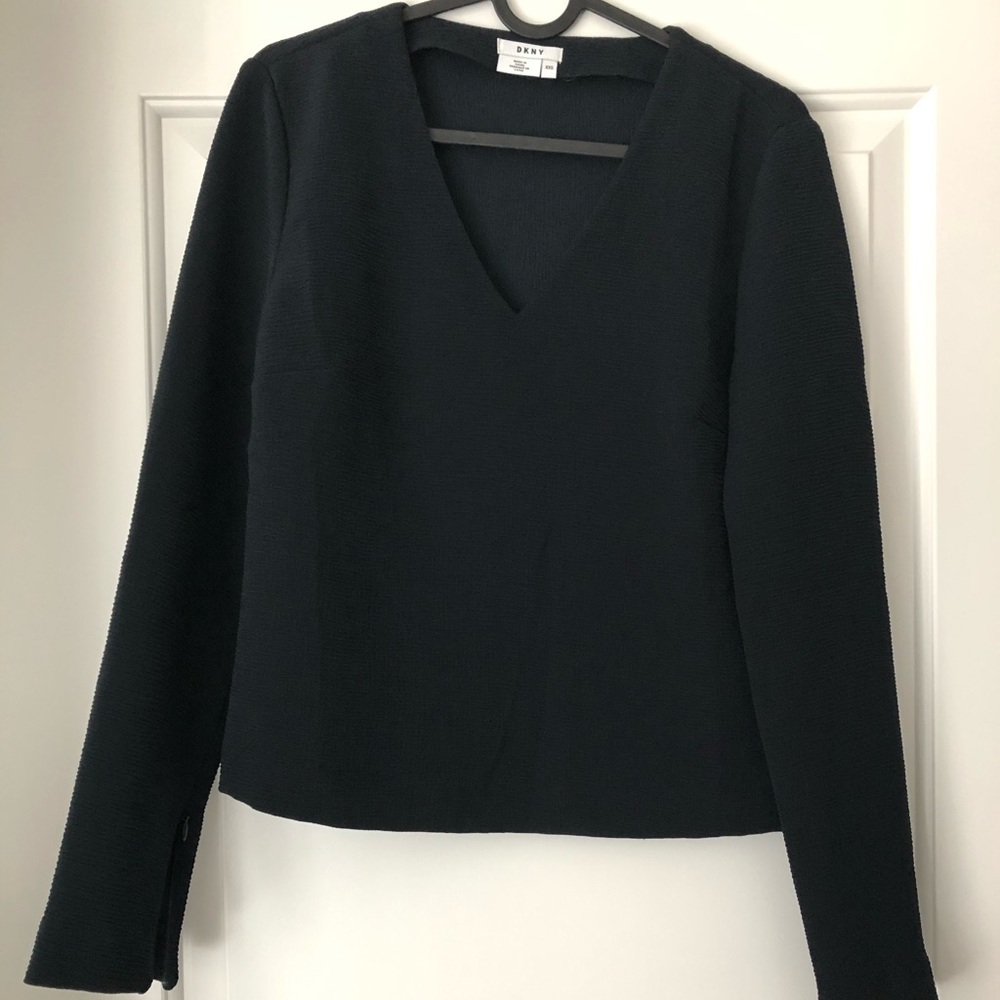DKNY sweater/blouse